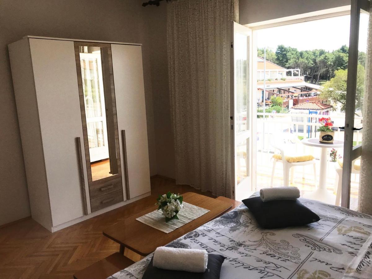 Apartment & Rooms Riva Vodice Exterior photo